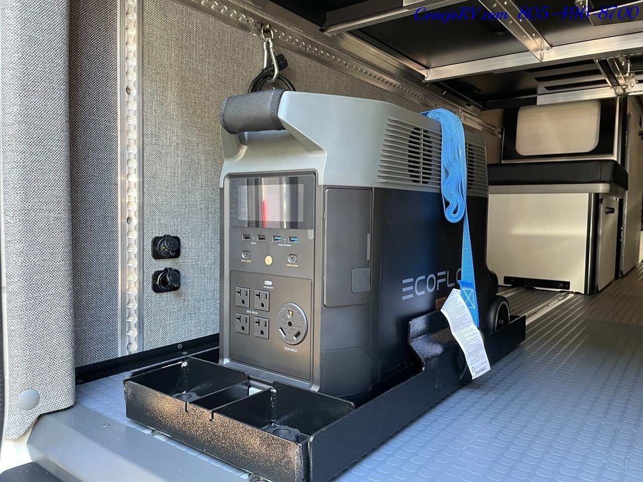 2023 Winnebago Adventure Wagon 44M Mercedes 4X4 Turbo Diesel Sprinter   - Photo 19 - Thousand Oaks, CA 91360