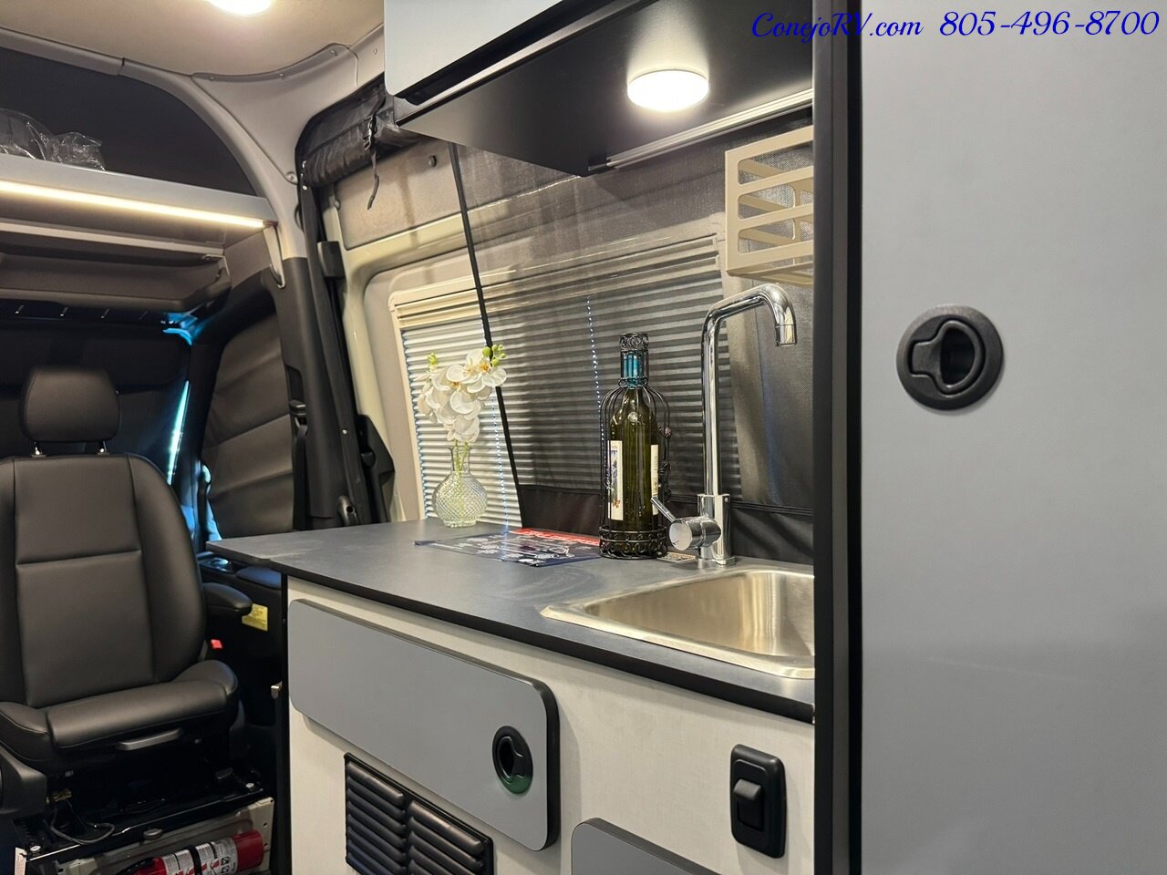 2024 Winnebago Revel 44E 4X4 Sprinter Mercedes Turbo Diesel, 320 AH Lithium   - Photo 16 - Thousand Oaks, CA 91360