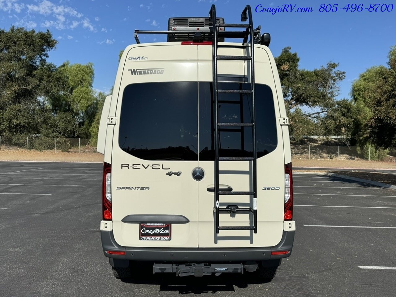 2024 Winnebago Revel 44E 4X4 Sprinter Mercedes Turbo Diesel, 320 AH Lithium   - Photo 45 - Thousand Oaks, CA 91360