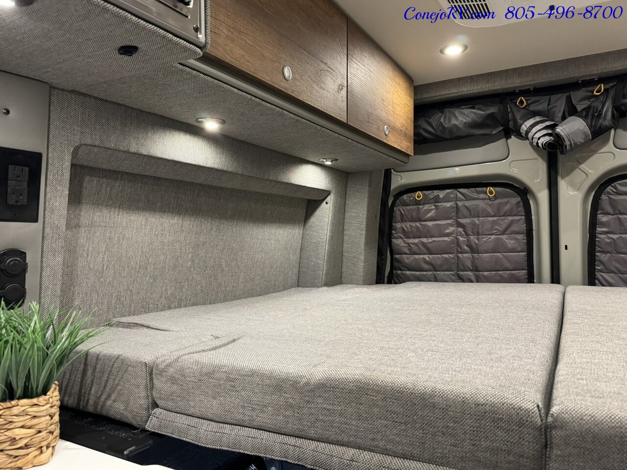 2024 Storyteller Overland Beast Mode XO AWD Lithonics Lithium System Mercedes Sprinter  Chassis Turbo Diesel - Photo 28 - Thousand Oaks, CA 91360