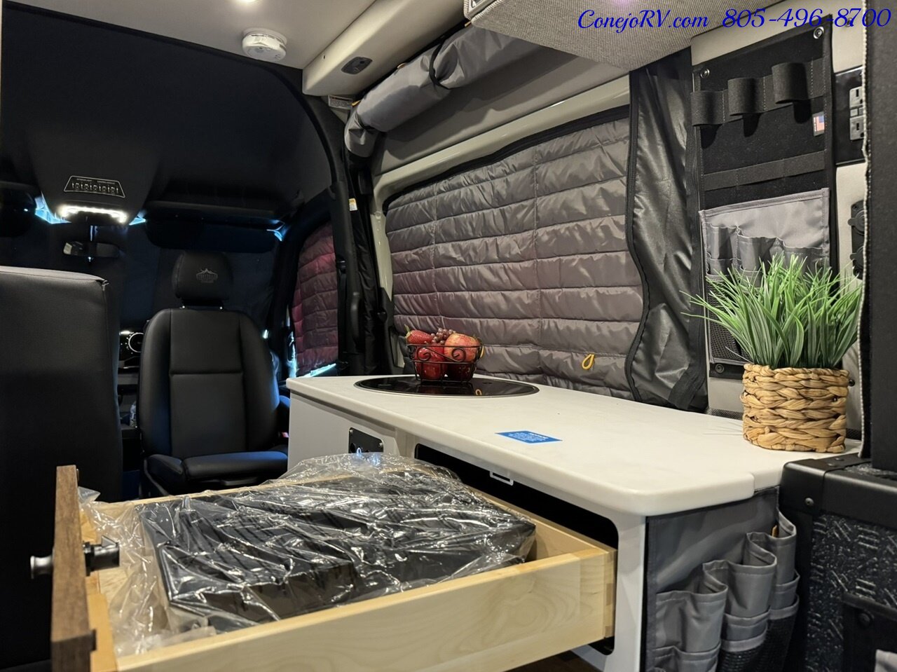 2024 Storyteller Overland Beast Mode XO AWD Lithonics Lithium System Mercedes Sprinter  Chassis Turbo Diesel - Photo 17 - Thousand Oaks, CA 91360