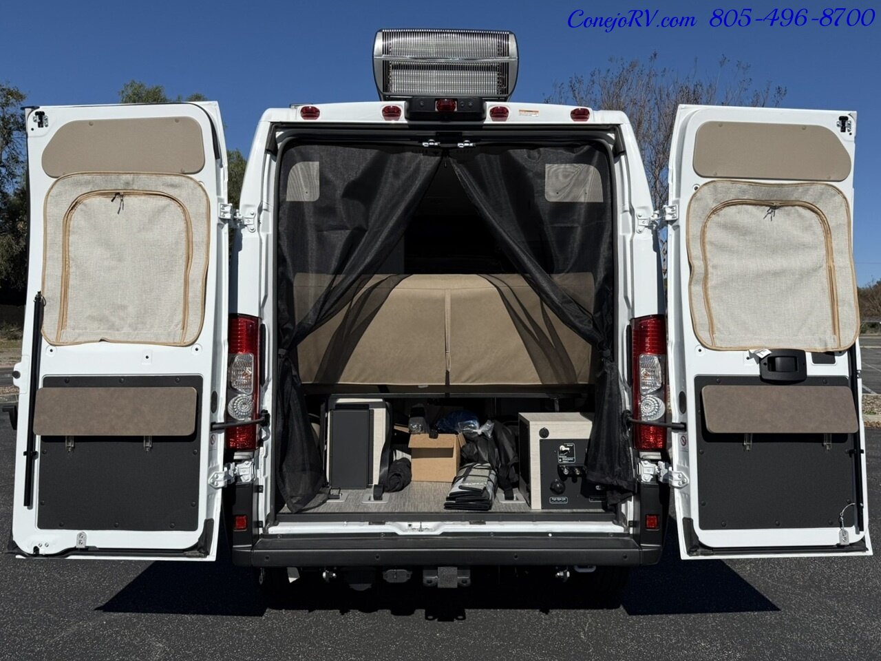 2026 Winnebago Solis 59P **NEW FOR 2026 2.8KW GENERATOR**Pop Top Full  Galley Convertible SOFA Roof AC - Photo 39 - Thousand Oaks, CA 91360