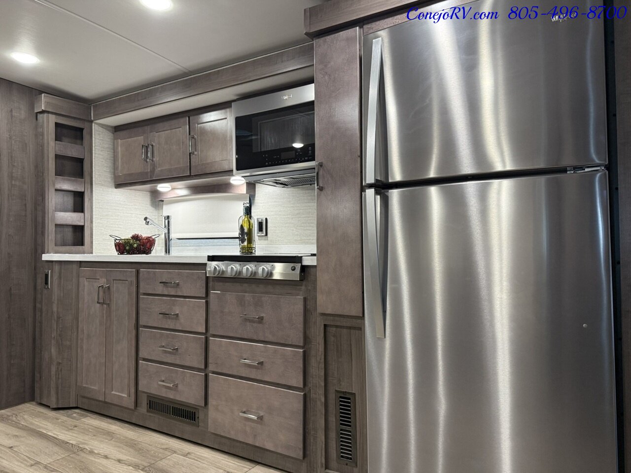 2023 Winnebago Forza 38W Triple Slide Outs Bunkhouse Loft Bed 2 Bath  Cummins Turbo Diesel 45k Miles - Photo 8 - Thousand Oaks, CA 91360