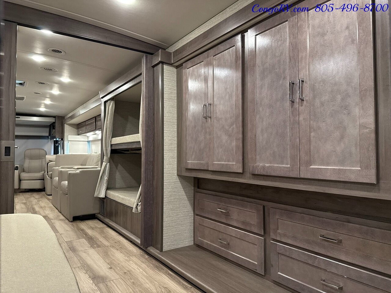 2023 Winnebago Forza 38W Triple Slide Outs Bunkhouse Loft Bed 2 Bath  Cummins Turbo Diesel 45k Miles - Photo 33 - Thousand Oaks, CA 91360