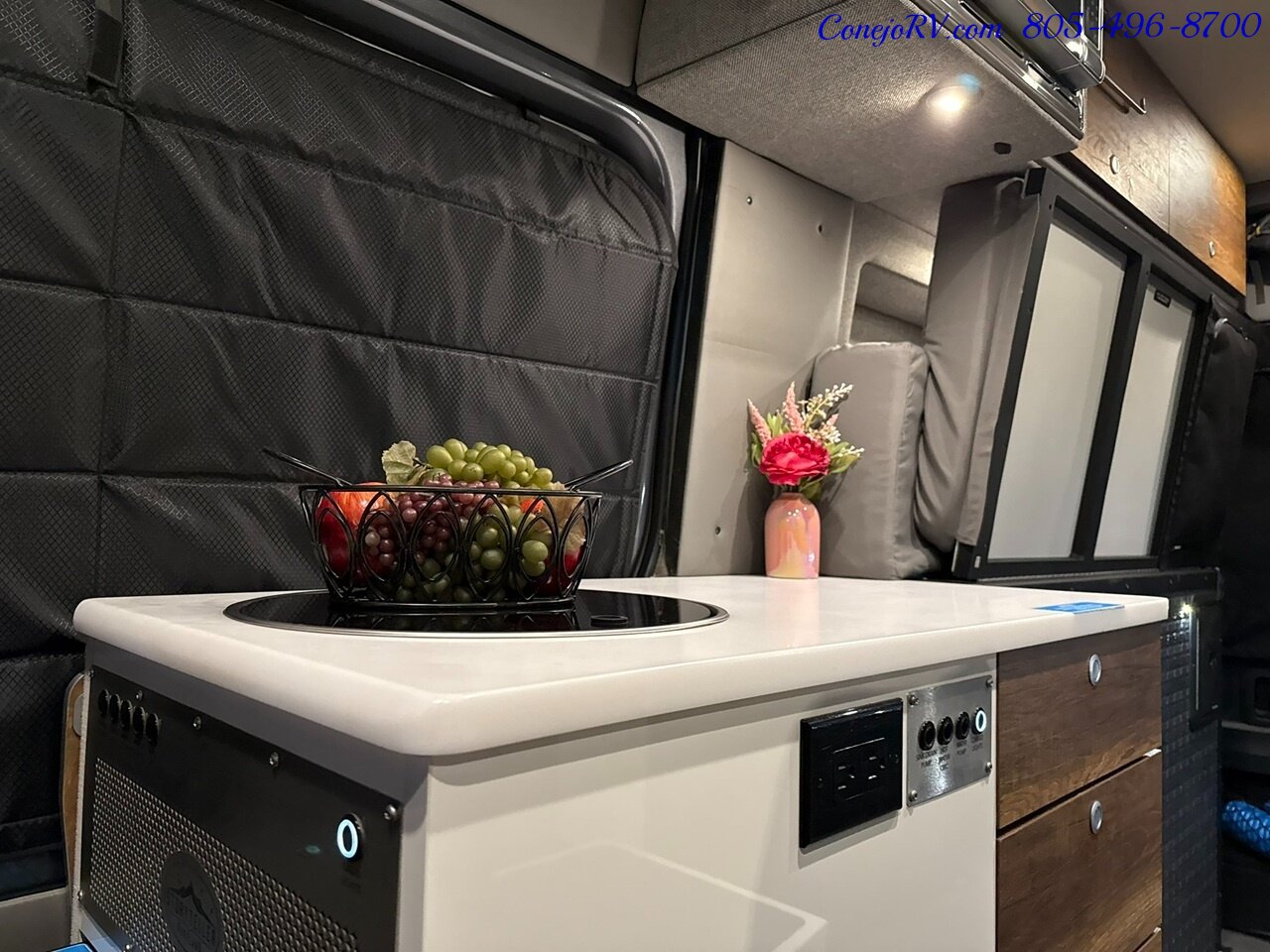 2022 Storyteller Overland Stealth Mode OG 4X4 Volta Lithium System Mercedes Turbo Diesel Custom Upgrades - Photo 13 - Thousand Oaks, CA 91360