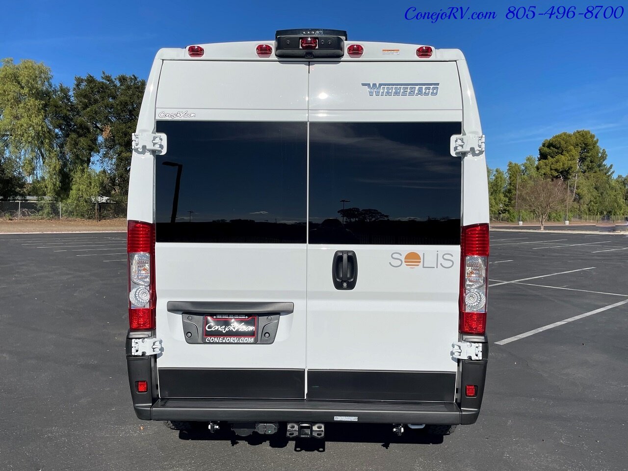 2023 WINNEBAGO Solis 59P Murphy Bed Pop Top Full Galley New Chassis  Adaptive Cruise - Photo 37 - Thousand Oaks, CA 91360