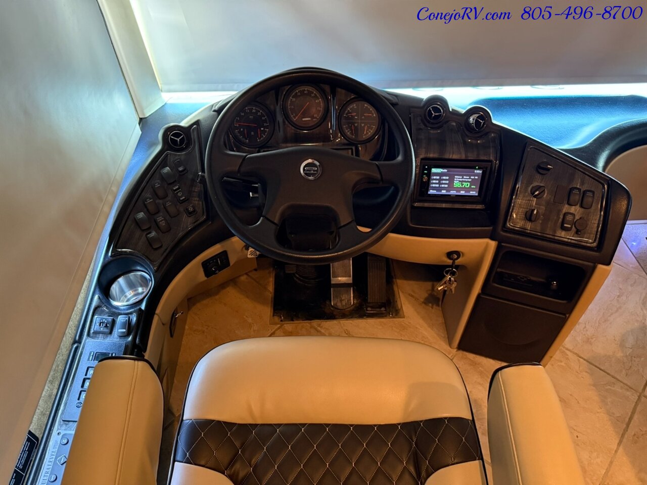 2014 Thor Tuscany 40EX Cummins ISB Diesel Engine Triple Slide Outs King  Bed Bath & 1/2 Full Body Paint 34K Miles - Photo 41 - Thousand Oaks, CA 91360