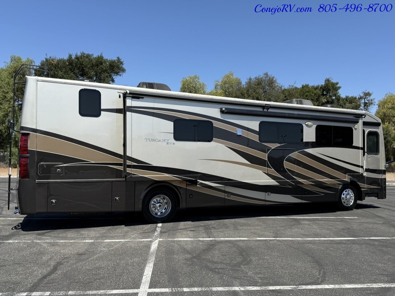 2014 Thor Tuscany 40EX Cummins ISB Diesel Engine Triple Slide Outs King  Bed Bath & 1/2 Full Body Paint 34K Miles - Photo 4 - Thousand Oaks, CA 91360
