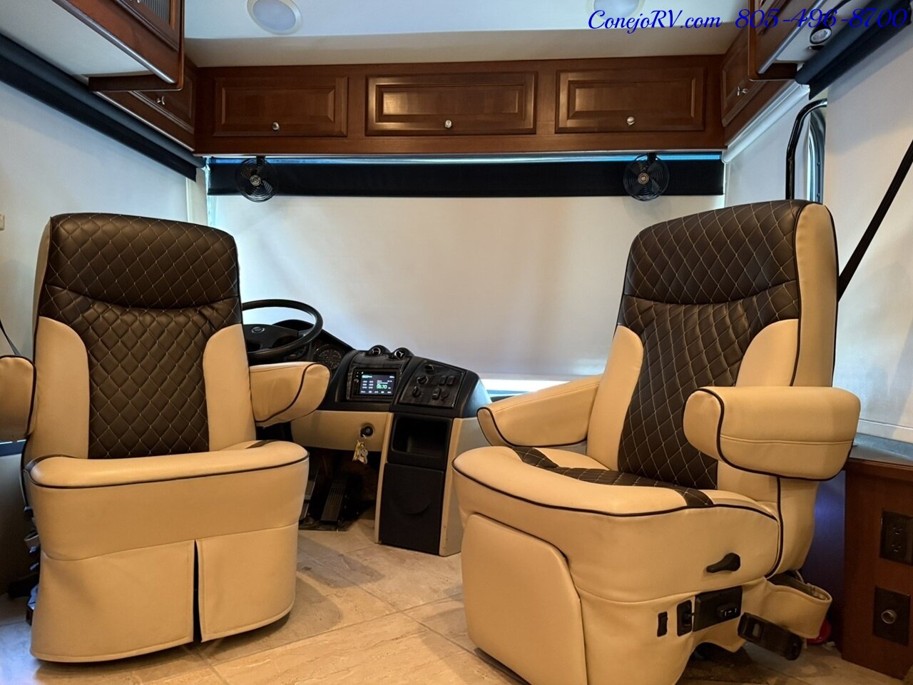 2014 Thor Tuscany 40EX Cummins ISB Diesel Engine Triple Slide Outs King  Bed Bath & 1/2 Full Body Paint 34K Miles - Photo 39 - Thousand Oaks, CA 91360