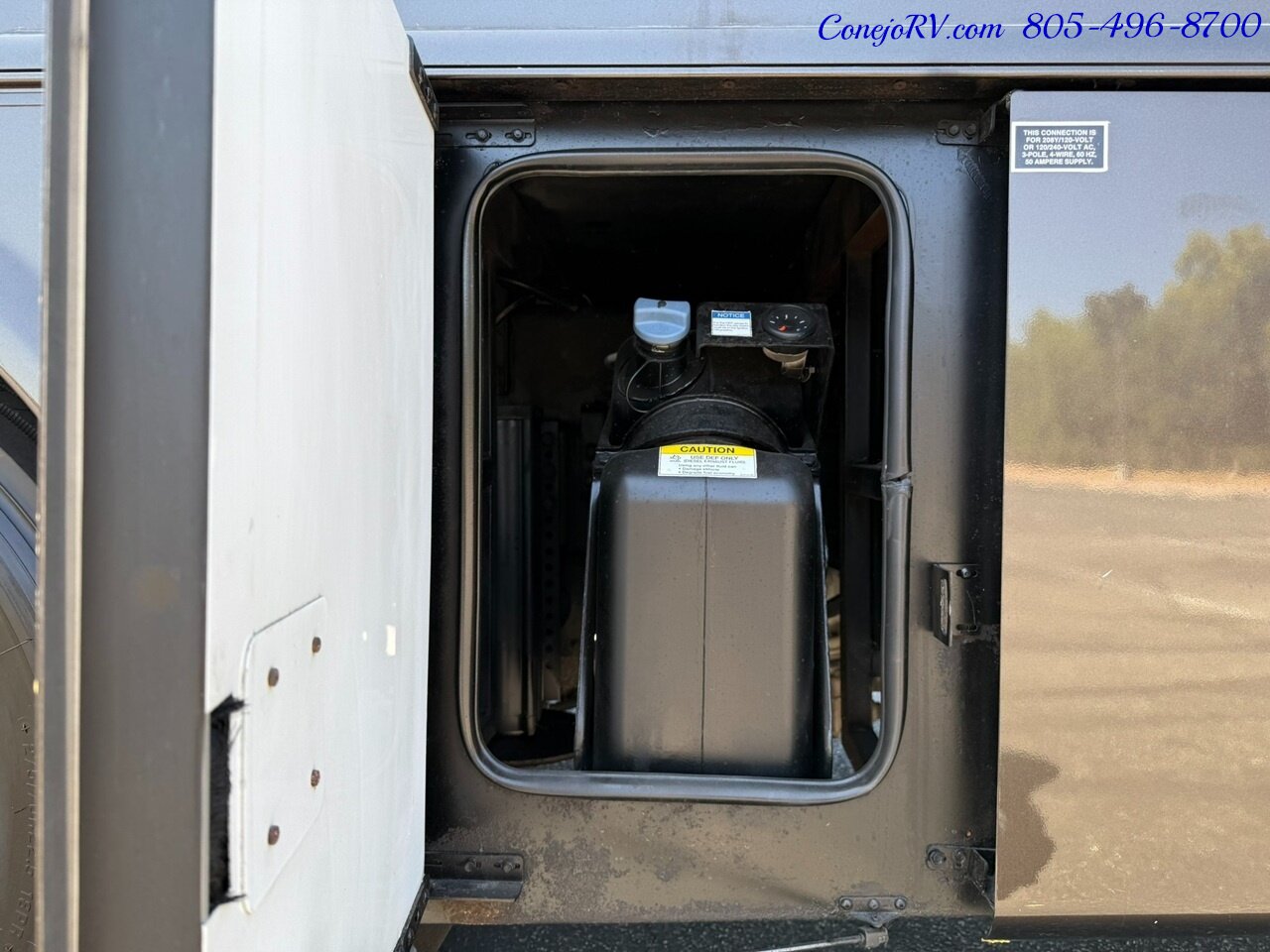2014 Thor Tuscany 40EX Cummins ISB Diesel Engine Triple Slide Outs King  Bed Bath & 1/2 Full Body Paint 34K Miles - Photo 55 - Thousand Oaks, CA 91360