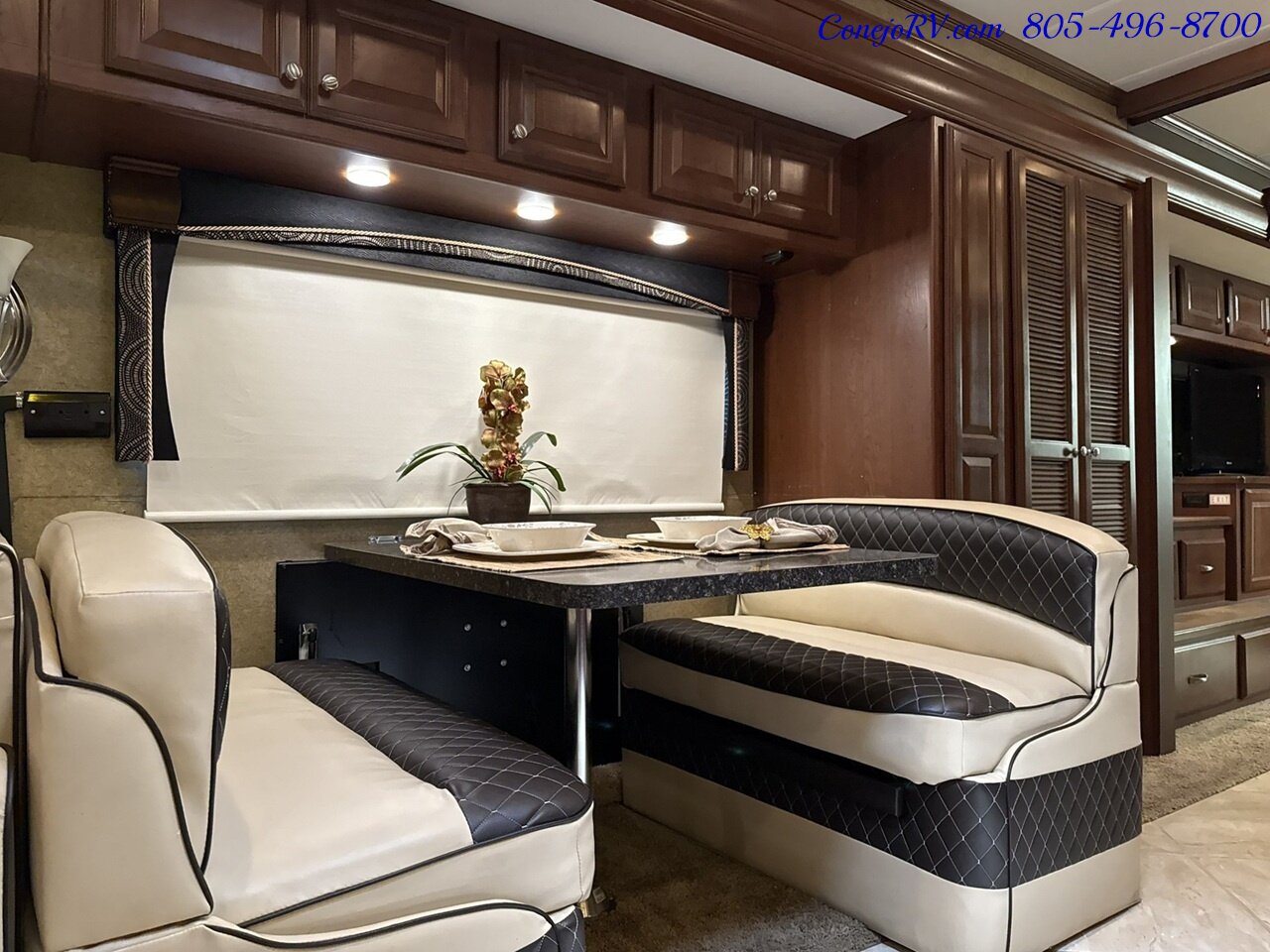2014 Thor Tuscany 40EX Cummins ISB Diesel Engine Triple Slide Outs King  Bed Bath & 1/2 Full Body Paint 34K Miles - Photo 20 - Thousand Oaks, CA 91360