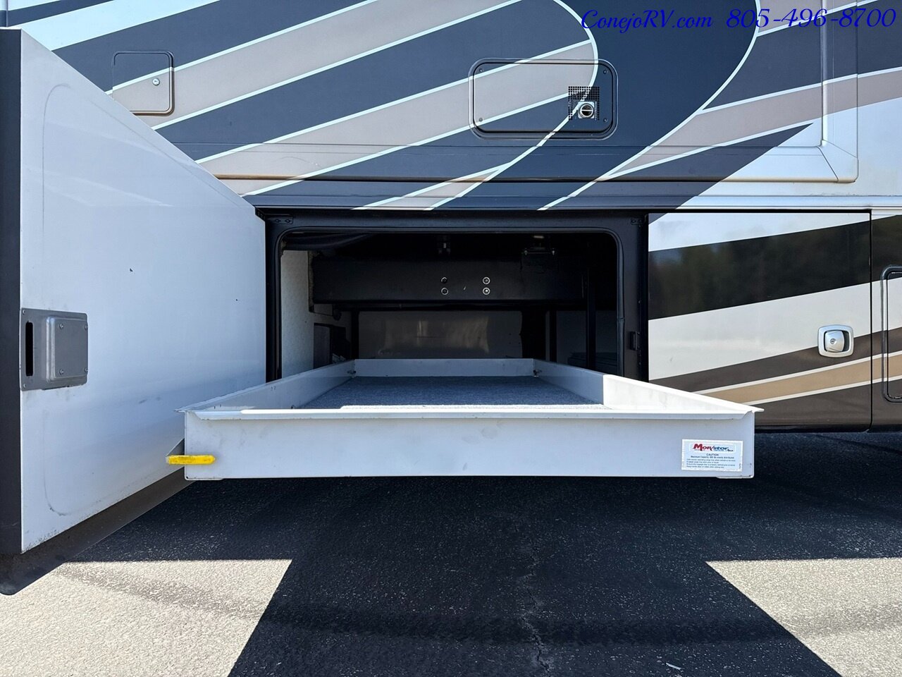 2014 Thor Tuscany 40EX Cummins ISB Diesel Engine Triple Slide Outs King  Bed Bath & 1/2 Full Body Paint 34K Miles - Photo 58 - Thousand Oaks, CA 91360