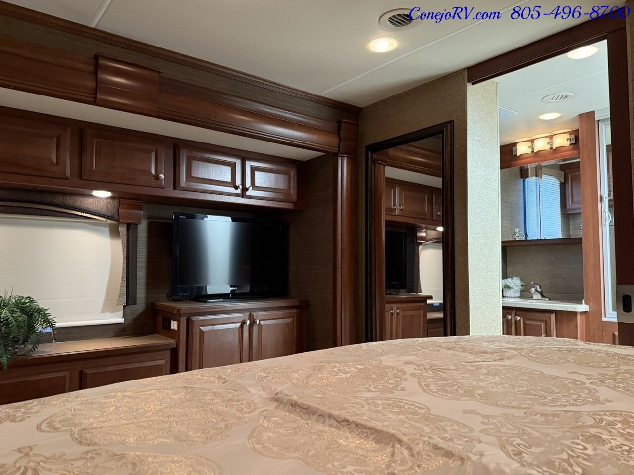2014 Thor Tuscany 40EX Cummins ISB Diesel Engine Triple Slide Outs King  Bed Bath & 1/2 Full Body Paint 34K Miles - Photo 25 - Thousand Oaks, CA 91360