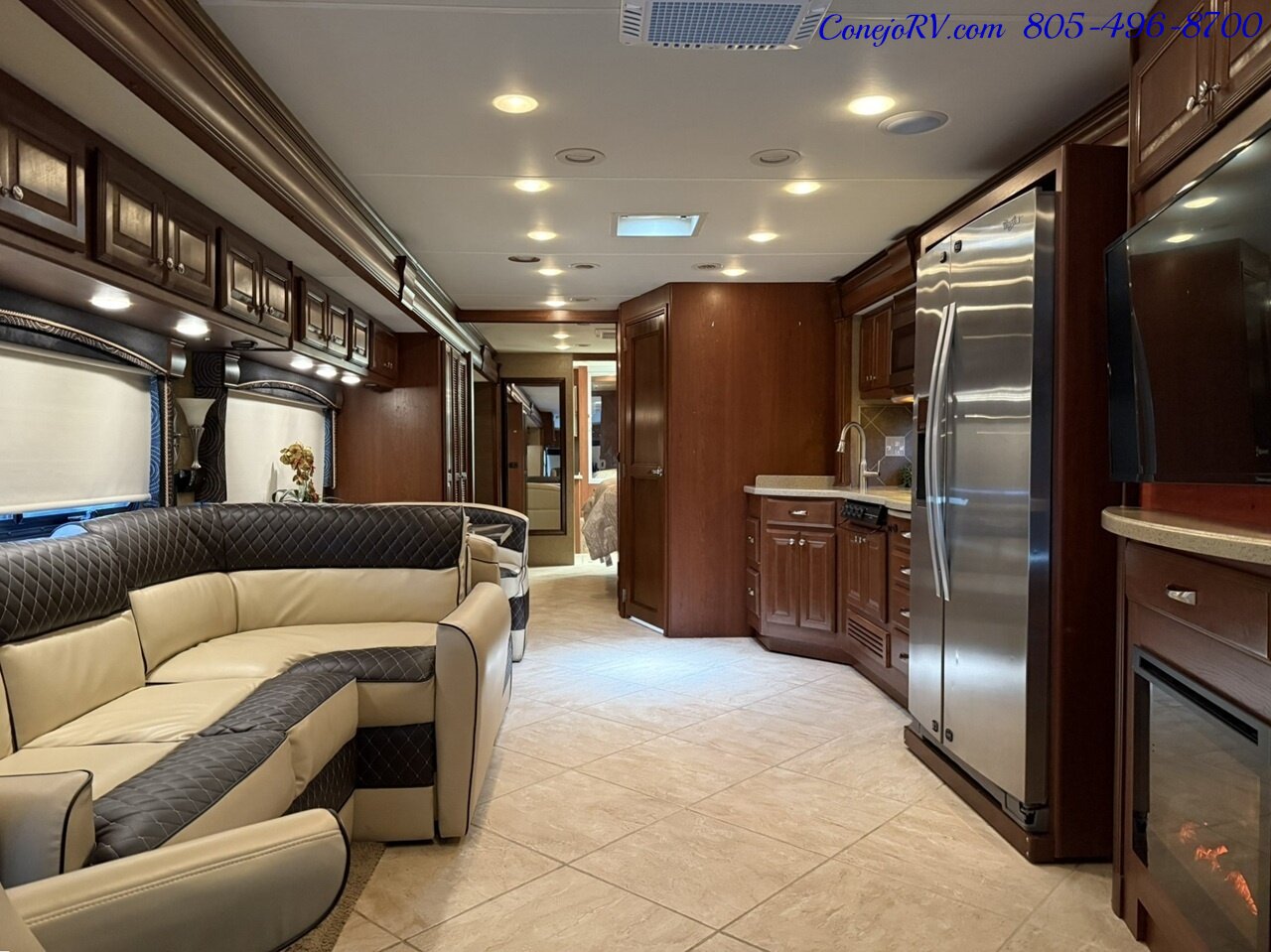 2014 Thor Tuscany 40EX Cummins ISB Diesel Engine Triple Slide Outs King  Bed Bath & 1/2 Full Body Paint 34K Miles - Photo 5 - Thousand Oaks, CA 91360