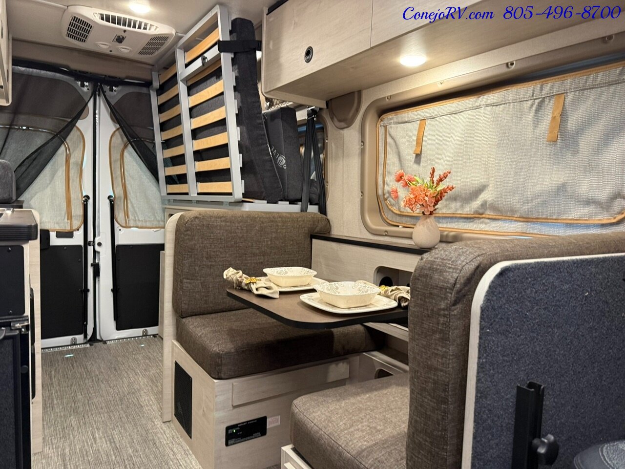 2027 Winnebago Solis Pocket 36A **New for 2027 2.8KW GENERATOR** Roof AC Murphy Bed Full Galley - Photo 7 - Thousand Oaks, CA 91360