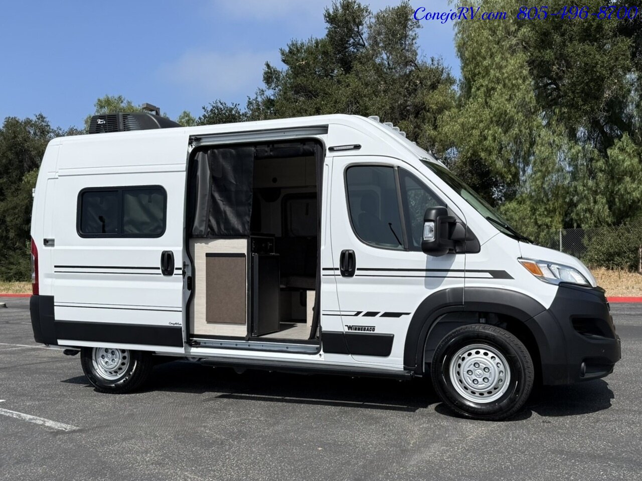 2027 Winnebago Solis Pocket 36A **New for 2027 2.8KW GENERATOR** Roof AC Murphy Bed Full Galley - Photo 4 - Thousand Oaks, CA 91360