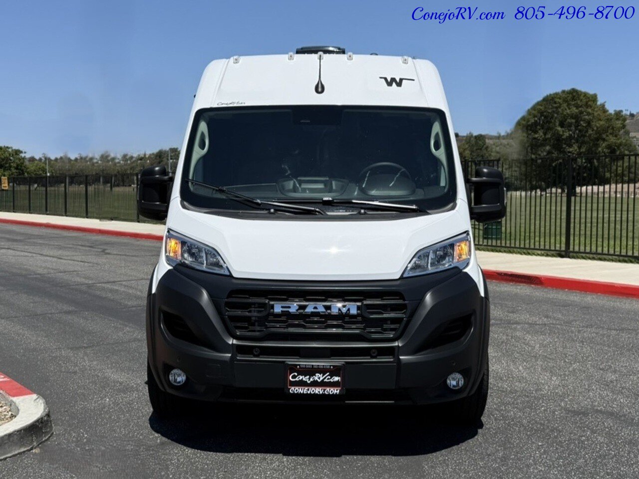 2027 Winnebago Solis Pocket 36A **New for 2027 2.8KW GENERATOR** Roof AC Murphy Bed Full Galley - Photo 41 - Thousand Oaks, CA 91360