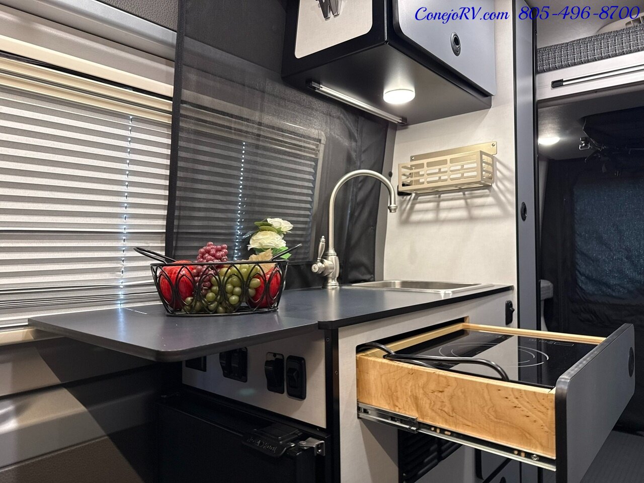 2022 Winnebago Revel 44E 4X4 Sprinter Mercedes Turbo Diesel Lithium  Batteries - Photo 14 - Thousand Oaks, CA 91360