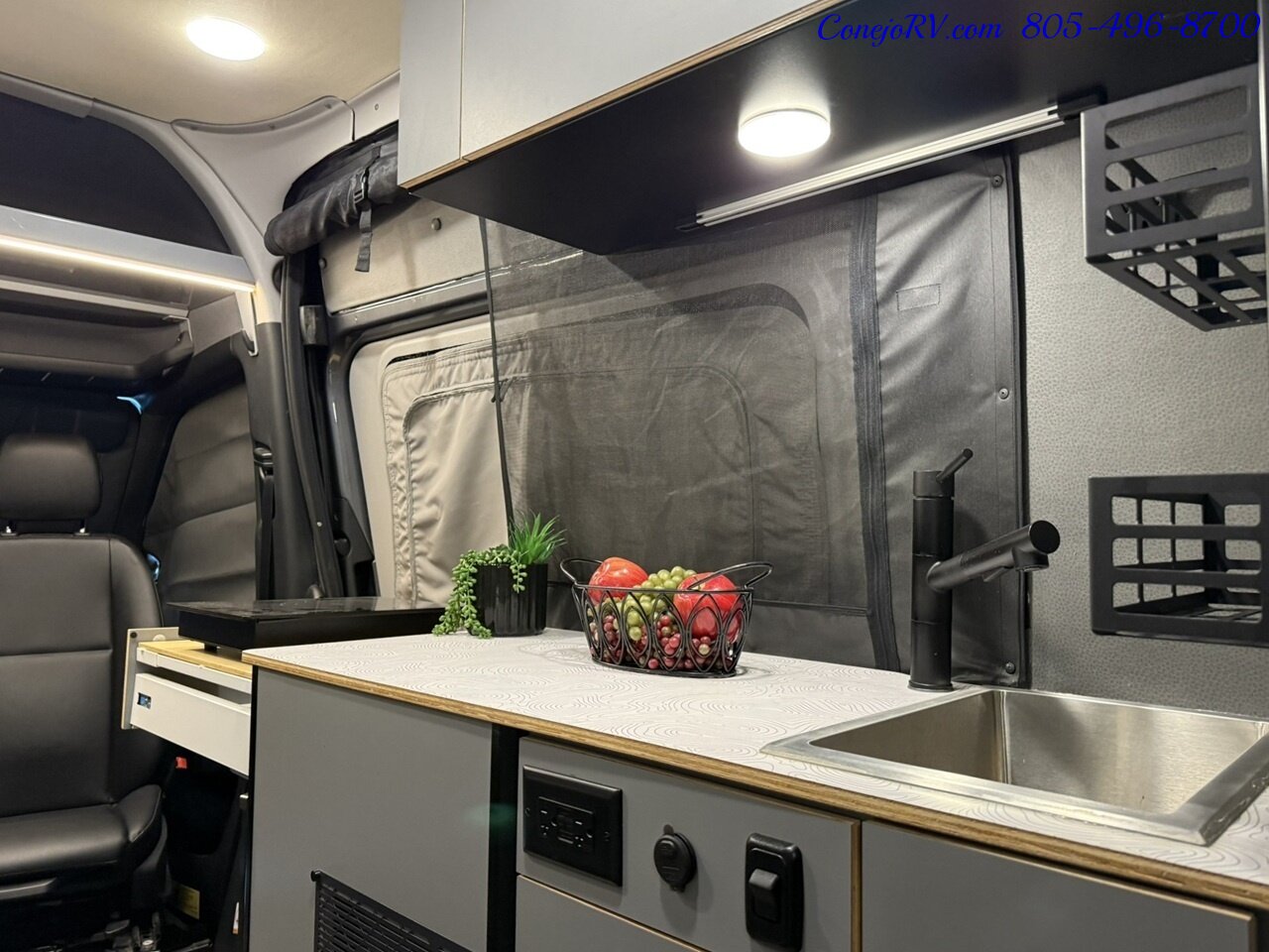 2024 Winnebago Revel 44EC AWD Sprinter Mercedes Turbo Diesel, 16.8KWH  Lithionics System 15K Miles - Photo 17 - Thousand Oaks, CA 91360