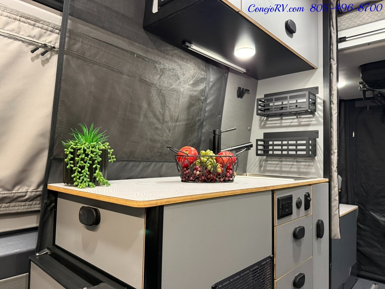 2024 Winnebago Revel 44EC AWD Sprinter Mercedes Turbo Diesel, 16.8KWH  Lithionics System 15K Miles - Photo 11 - Thousand Oaks, CA 91360