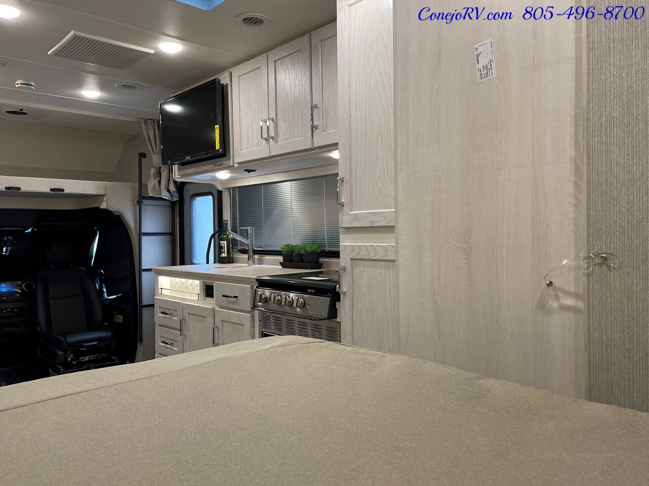 2024 WINNEBAGO Porto 24P Full Wall Slide Mercedes Turbo Diesel Cab Over  Loft Bed - Photo 20 - Thousand Oaks, CA 91360