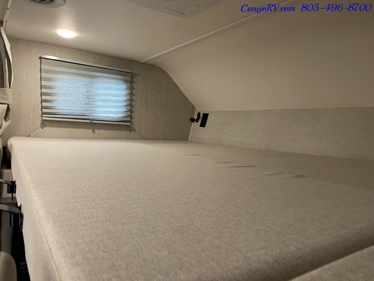 2024 WINNEBAGO Porto 24P Full Wall Slide Mercedes Turbo Diesel Cab Over  Loft Bed - Photo 29 - Thousand Oaks, CA 91360