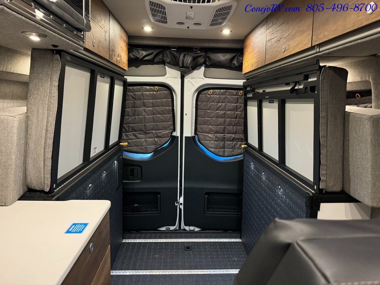 2024 Storyteller Overland Classic Mode OG AWD Lithionics Lithium System Mercedes Turbo  Diesel - Photo 24 - Thousand Oaks, CA 91360