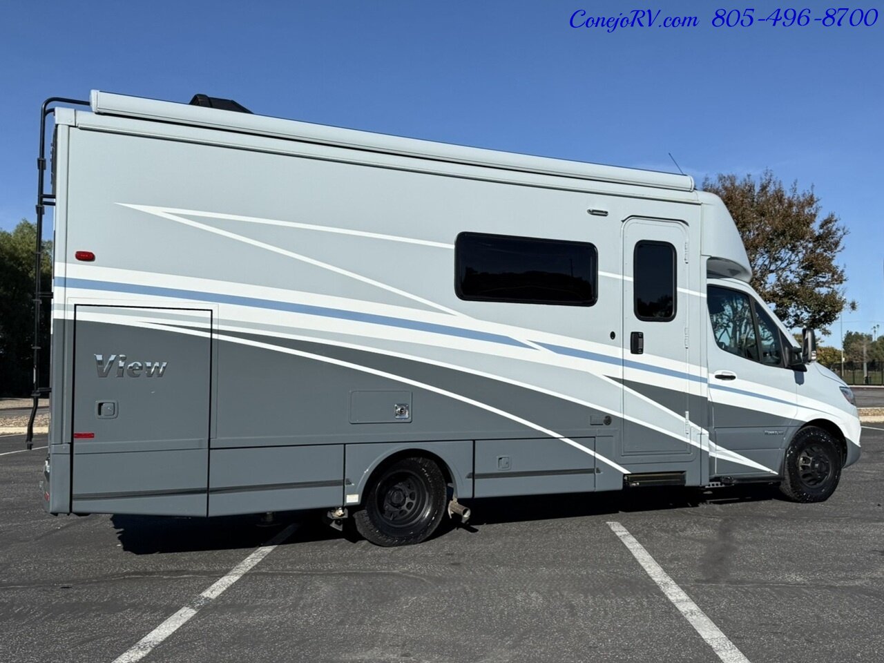2024 Winnebago View 24T Slide-Out Murphy Bed Mercedes Turbo Diesel   - Photo 4 - Thousand Oaks, CA 91360