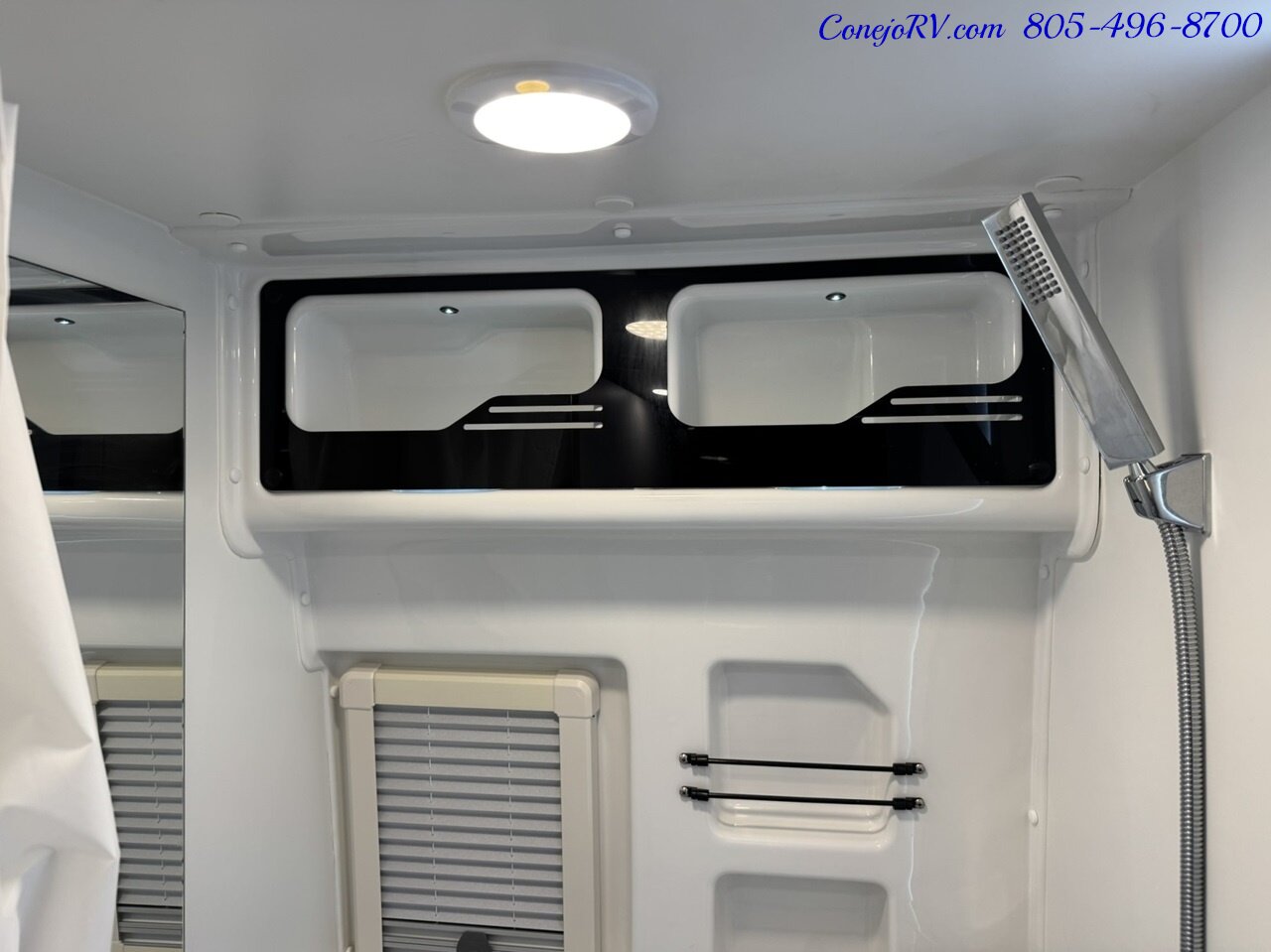 2025 Westfalia Wave Skylight 600AH Lithium System Folding Front Sofa   - Photo 18 - Thousand Oaks, CA 91360