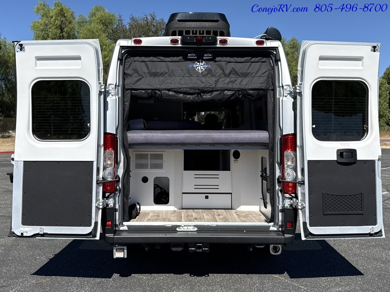 2025 Westfalia Wave Skylight 600AH Lithium System Folding Front Sofa   - Photo 44 - Thousand Oaks, CA 91360