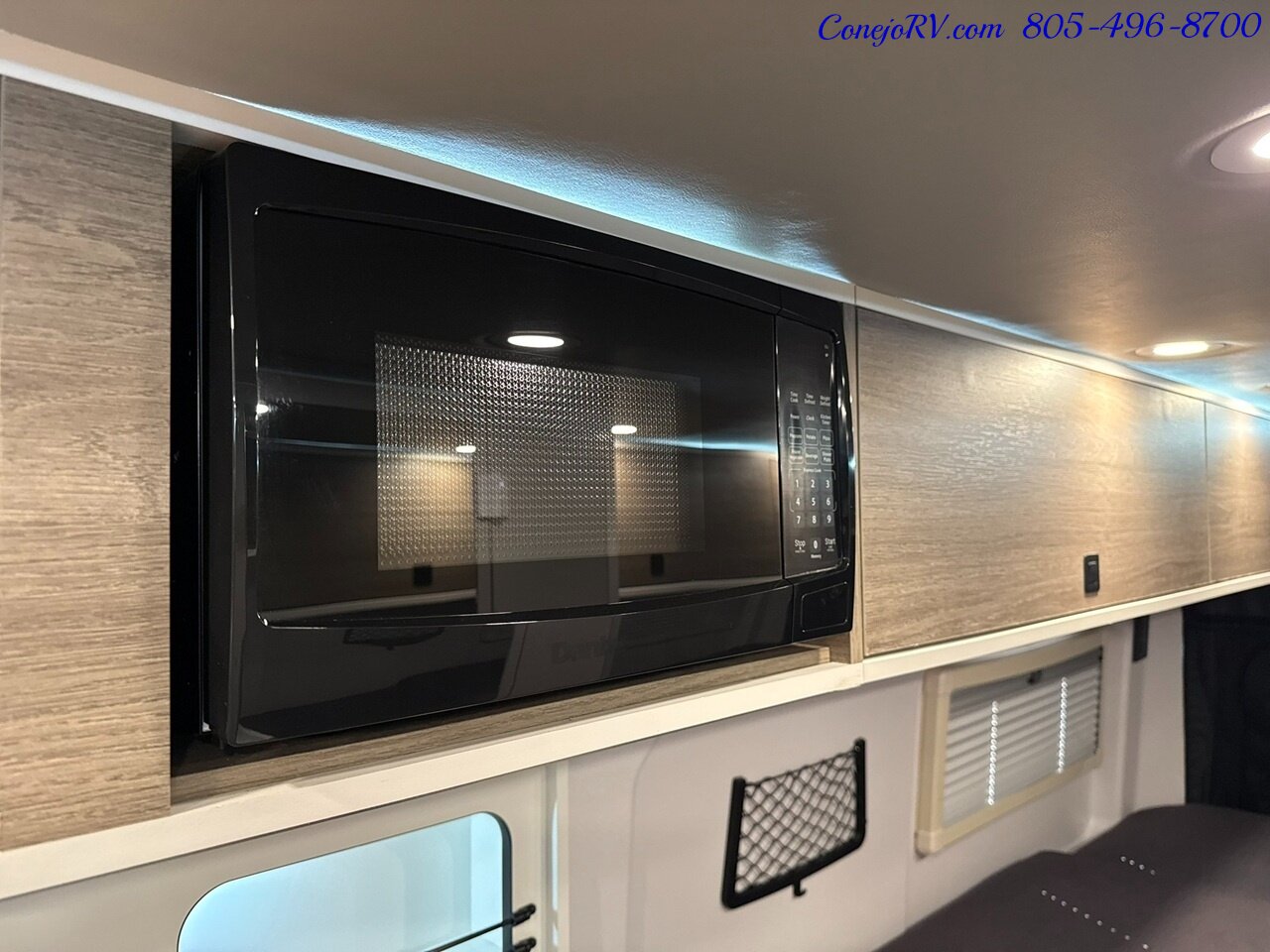 2025 Westfalia Wave Skylight 600AH Lithium System Folding Front Sofa   - Photo 17 - Thousand Oaks, CA 91360