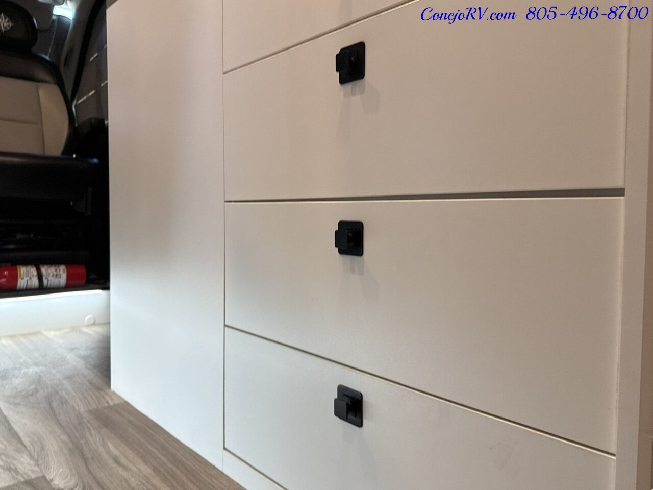 2025 Westfalia Wave Skylight 600AH Lithium System Folding Front Sofa   - Photo 18 - Thousand Oaks, CA 91360