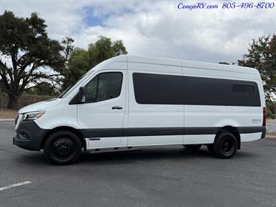 2023 Winnebago Adventure Wagon 70SE Mercedes Turbo Diesel Sprinter 2K Miles