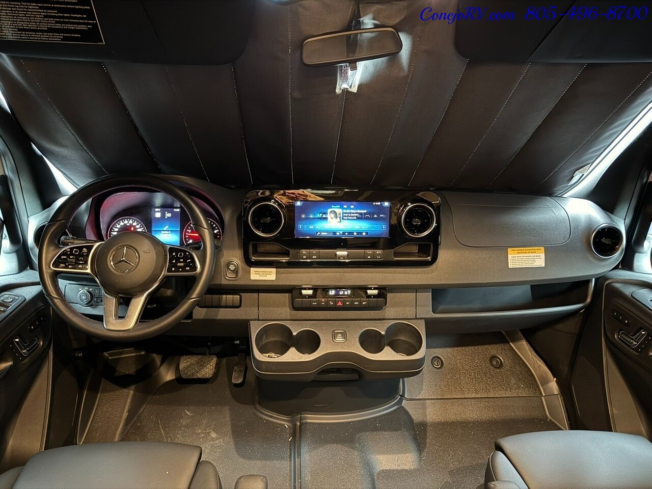 2023 Winnebago Adventure Wagon 70SE Mercedes Turbo Diesel Sprinter 2K Miles - Photo 33 - Thousand Oaks, CA 91360
