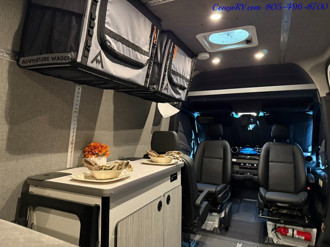 2023 Winnebago Adventure Wagon 70SE Mercedes Turbo Diesel Sprinter 2K Miles - Photo 31 - Thousand Oaks, CA 91360