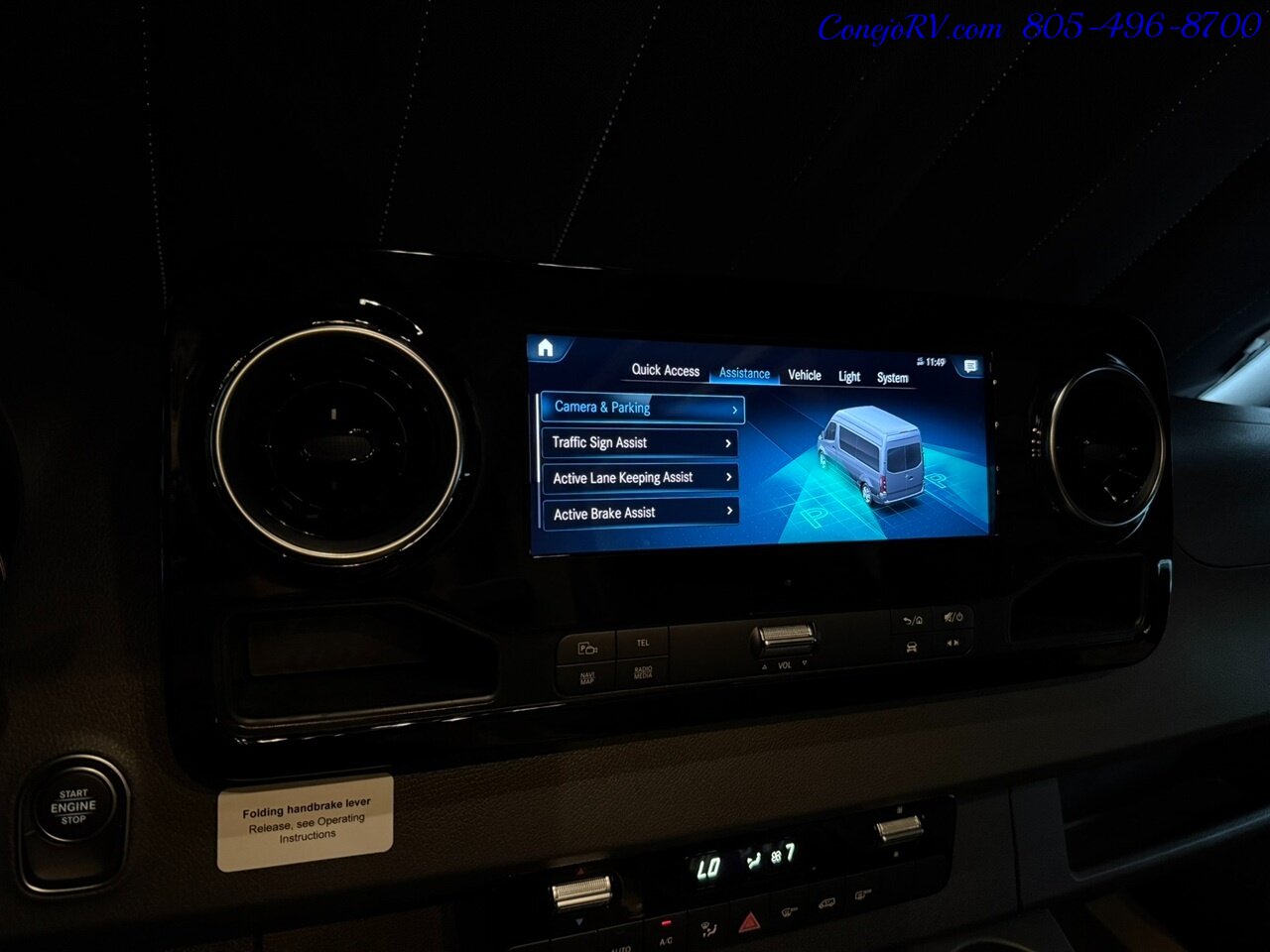 2023 Winnebago Adventure Wagon 70SE Mercedes Turbo Diesel Sprinter 2K Miles - Photo 38 - Thousand Oaks, CA 91360