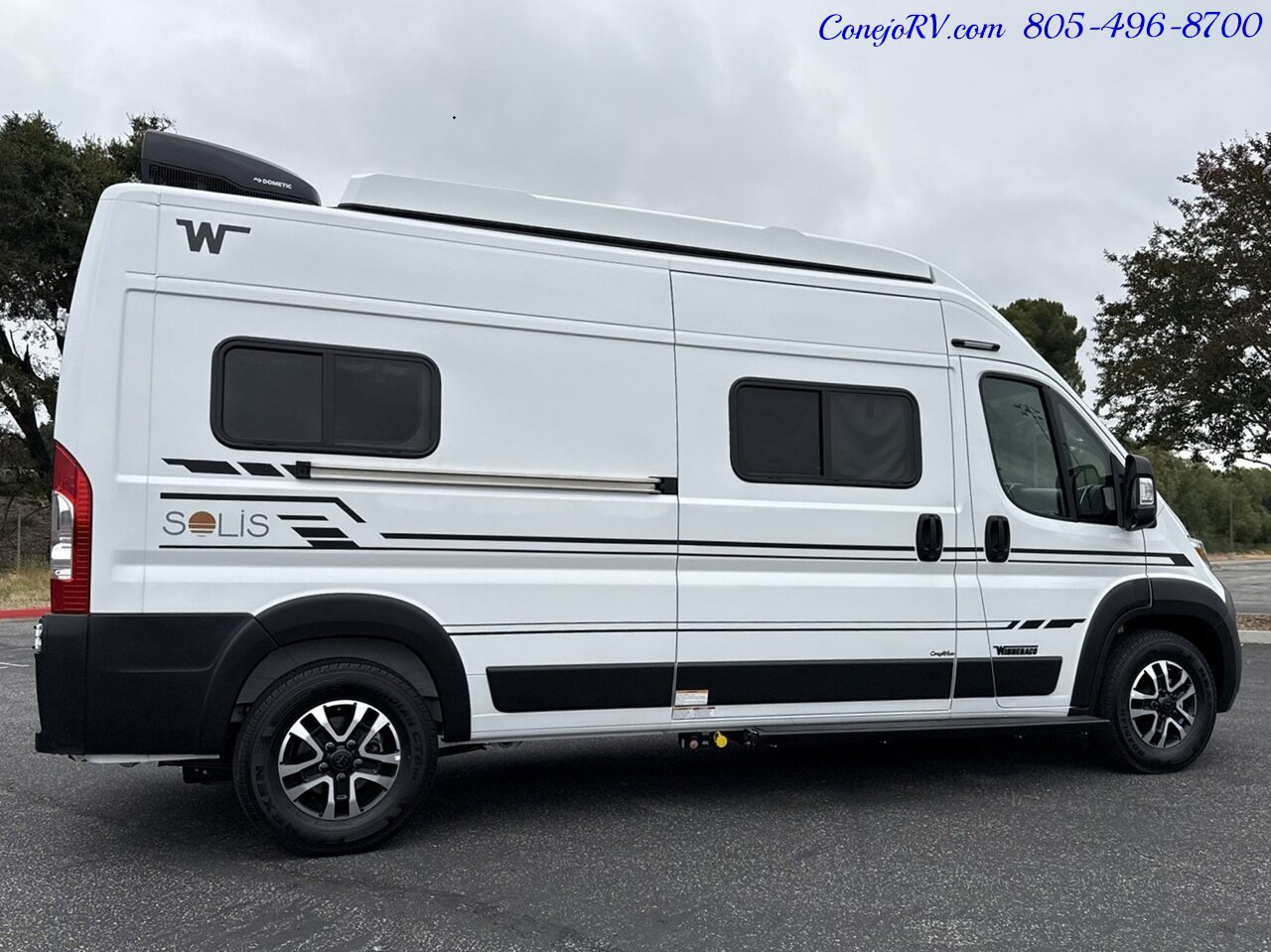 2027 Winnebago Solis 59P Pop Top Generator Full Galley Murphy Bed Roof AC - Photo 5 - Thousand Oaks, CA 91360