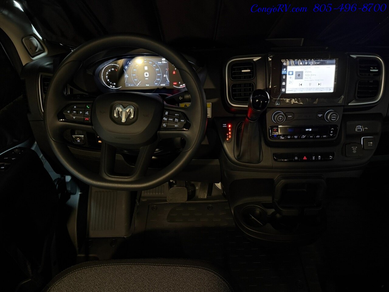 2027 Winnebago Solis 59P Pop Top Generator Full Galley Murphy Bed Roof AC - Photo 36 - Thousand Oaks, CA 91360