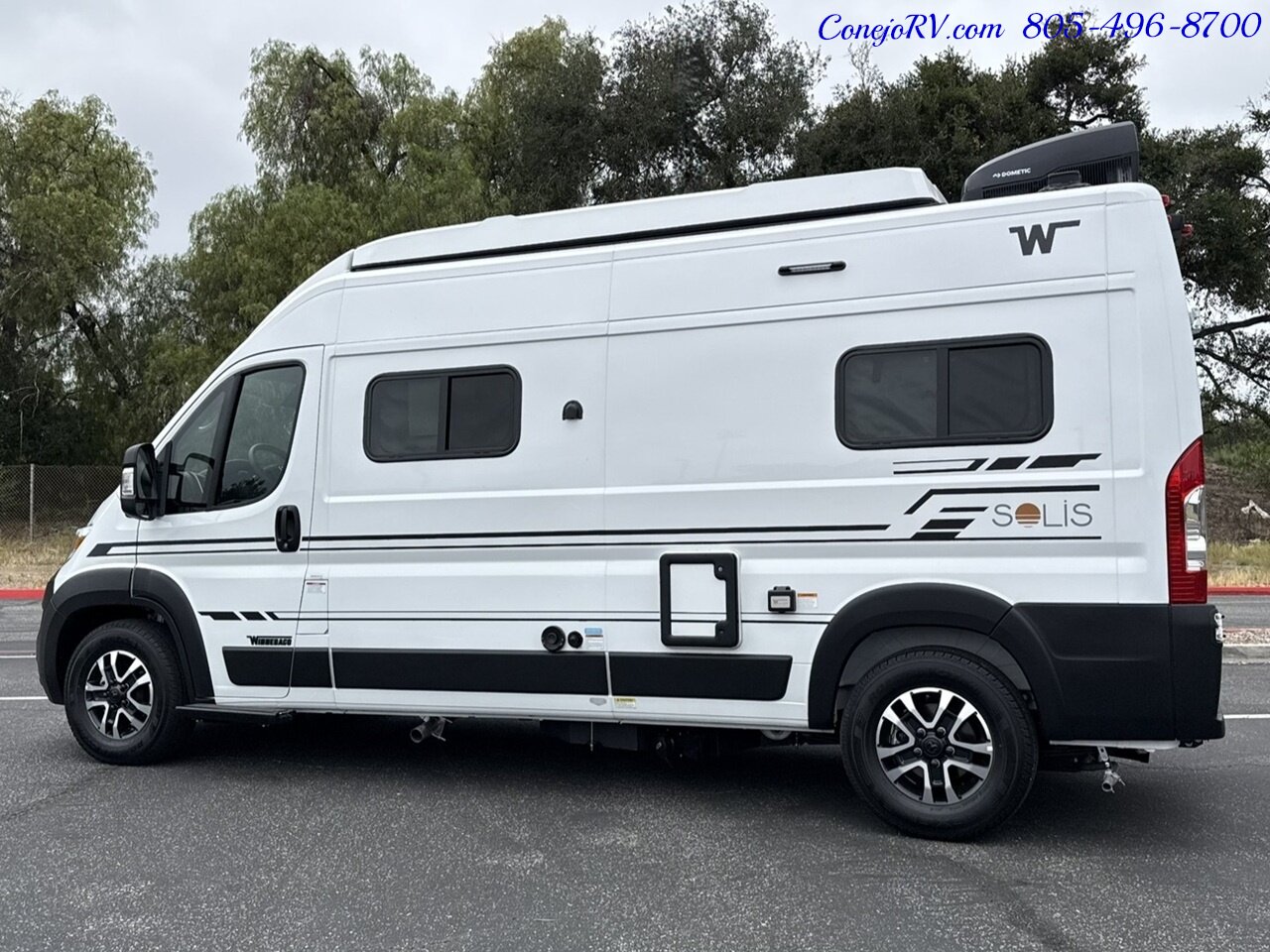 2027 Winnebago Solis 59P Pop Top Generator Full Galley Murphy Bed Roof AC - Photo 2 - Thousand Oaks, CA 91360