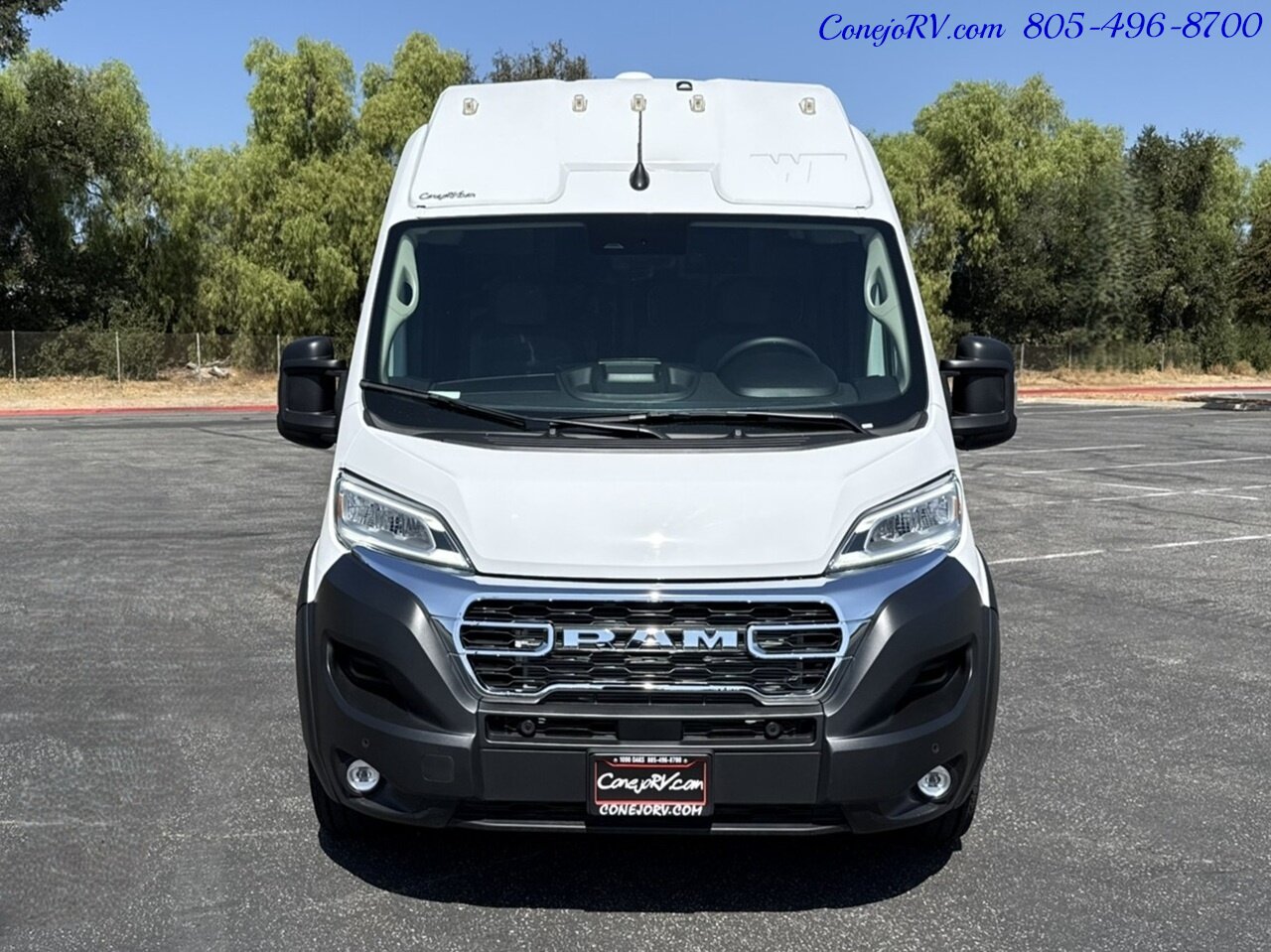 2027 Winnebago Solis 59P Pop Top Generator Full Galley Murphy Bed Roof AC - Photo 46 - Thousand Oaks, CA 91360
