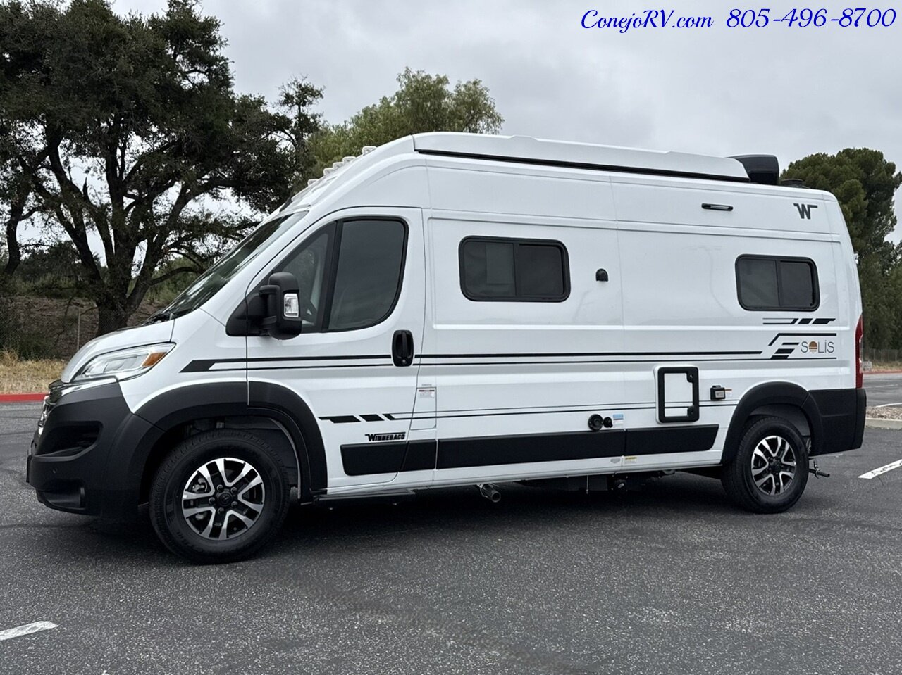 2027 Winnebago Solis 59P Pop Top Generator Full Galley Murphy Bed Roof AC - Photo 41 - Thousand Oaks, CA 91360
