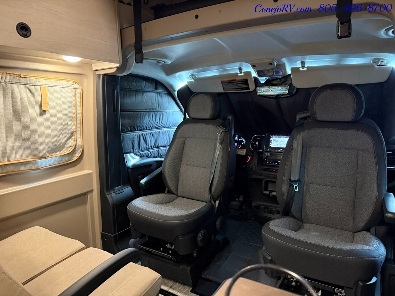 2027 Winnebago Solis 59P Pop Top Generator Full Galley Murphy Bed Roof AC - Photo 30 - Thousand Oaks, CA 91360