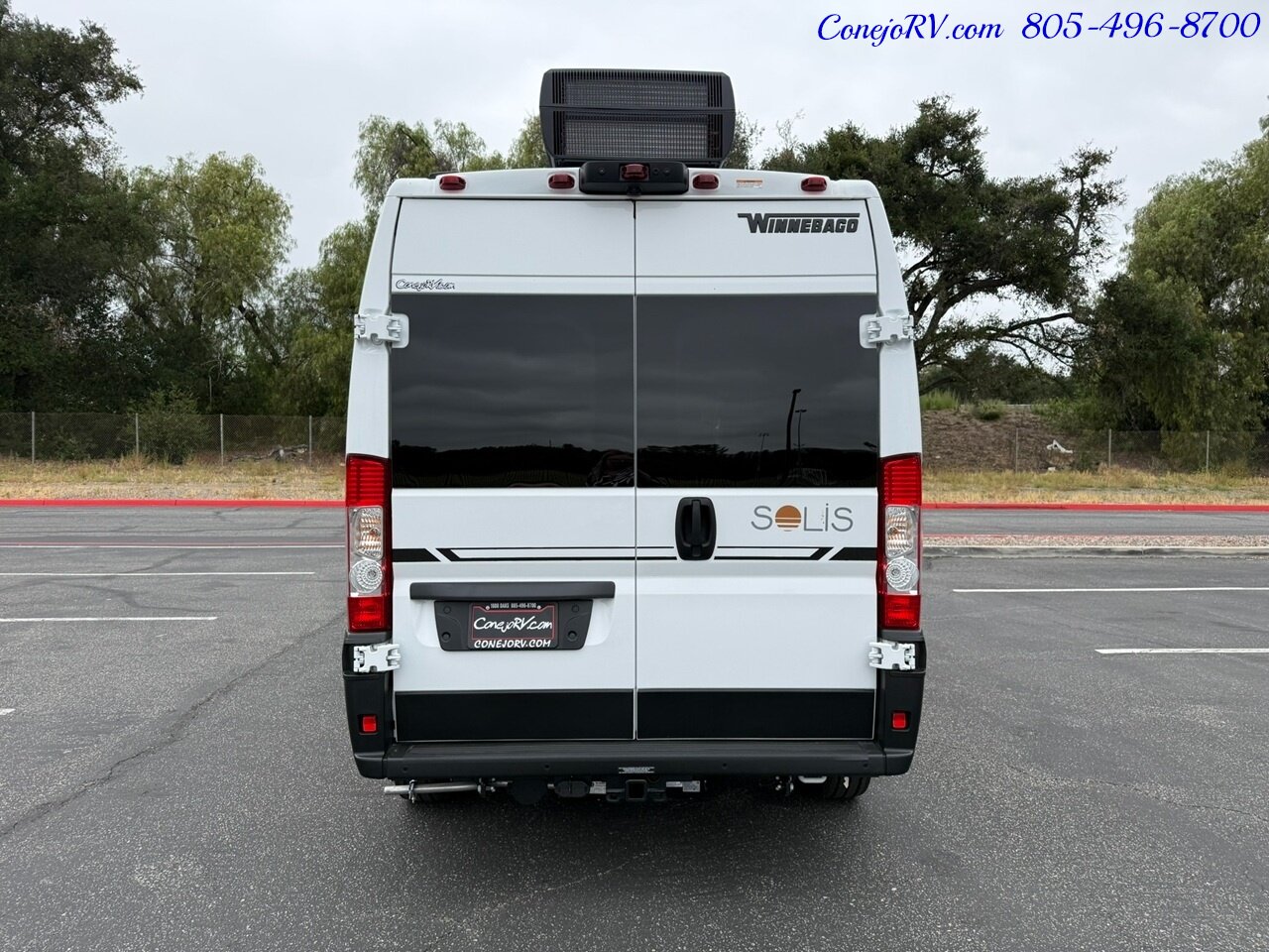 2027 Winnebago Solis 59P Pop Top Generator Full Galley Murphy Bed Roof AC - Photo 44 - Thousand Oaks, CA 91360