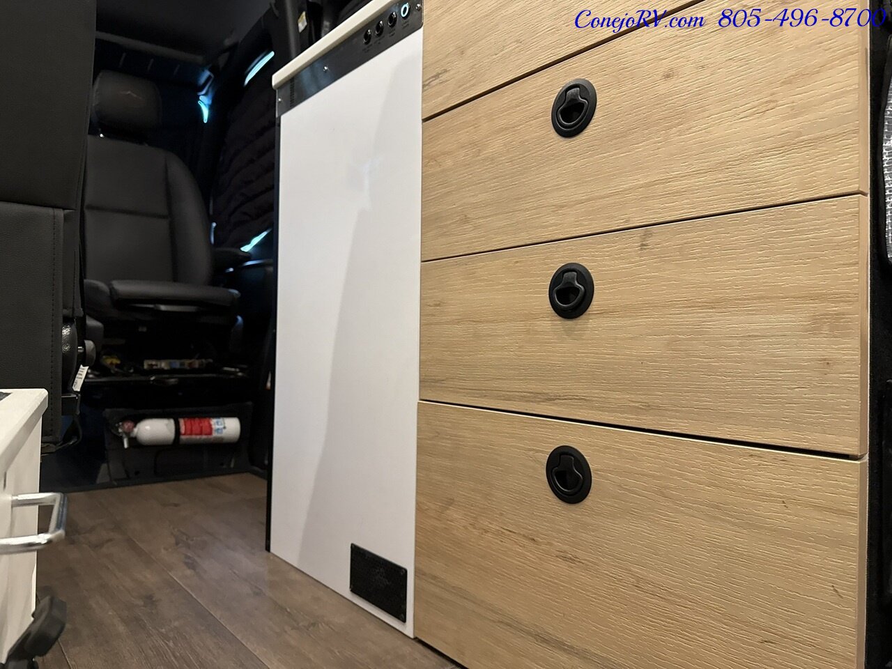 2027 Storyteller Overland Beast Mode OG AWD 16.8kWh Lithonics Lithium System - Photo 16 - Thousand Oaks, CA 91360