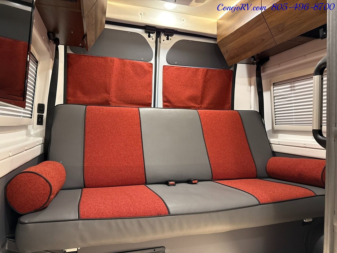 2023 Winnebago Roam 59RA Accessibility Power Lift Power Lounge Full Galley Custom Black Alloy Wheels - Photo 24 - Thousand Oaks, CA 91360