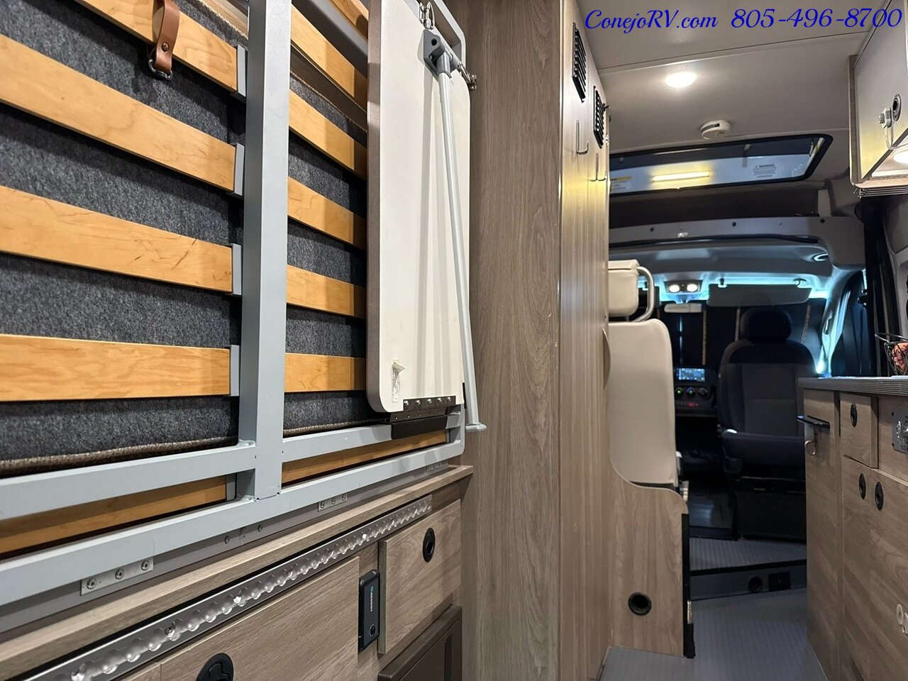 2021 Winnebago Solis 59P Murphy Bed Full Galley 68K Miles   - Photo 25 - Thousand Oaks, CA 91360