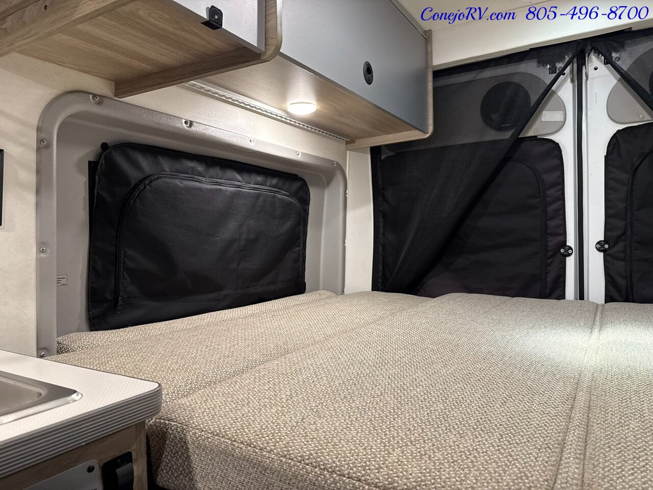 2021 Winnebago Solis 59P Murphy Bed Full Galley 68K Miles   - Photo 20 - Thousand Oaks, CA 91360