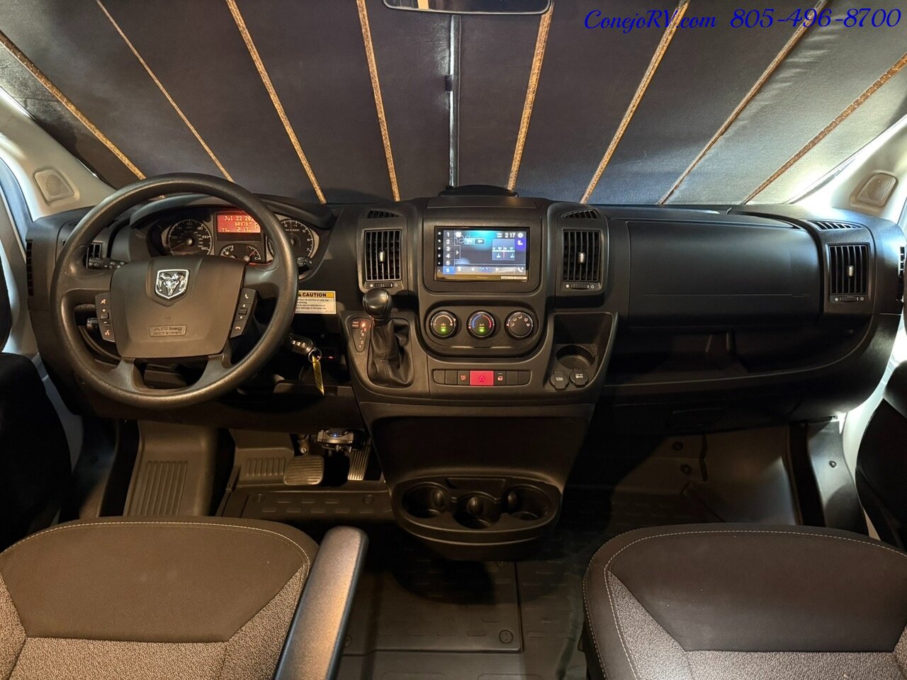 2021 Winnebago Solis 59P Murphy Bed Full Galley 68K Miles   - Photo 32 - Thousand Oaks, CA 91360