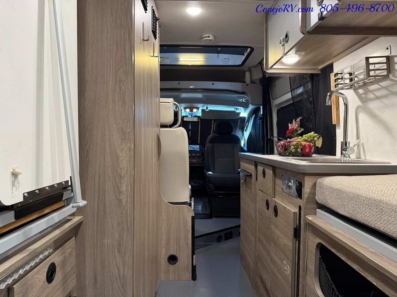 2021 Winnebago Solis 59P Murphy Bed Full Galley 68K Miles   - Photo 23 - Thousand Oaks, CA 91360