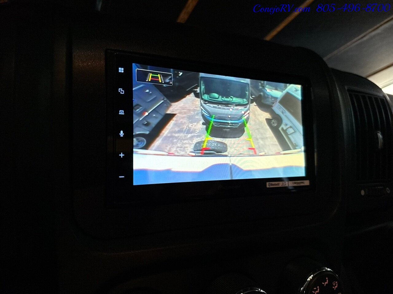 2021 Winnebago Solis 59P Murphy Bed Full Galley 68K Miles   - Photo 38 - Thousand Oaks, CA 91360